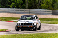 8J7A3093